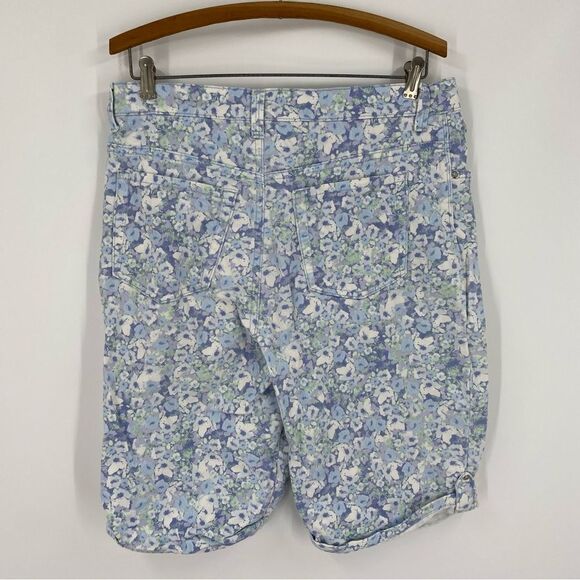 Gloria Venderbilt Women’s High Rise Floral Bermuda Shorts size 10 - Picture 3 of 3